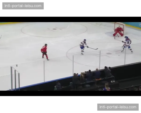 杰克·休斯加时赛攻入-金球-，美国冰球时隔46年再创奥运传奇