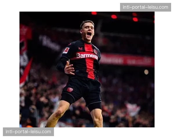 勒沃库森中场核心维尔茨恢复合练,有望在关键战役中复出 勒沃库森中场核心维尔茨恢复合练,有望在关键战役中复出