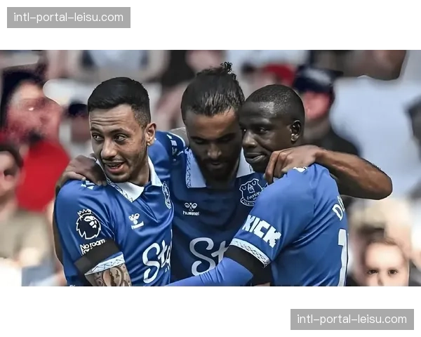 保级生死战：卢顿主场迎战埃弗顿，输球或坠入降级区